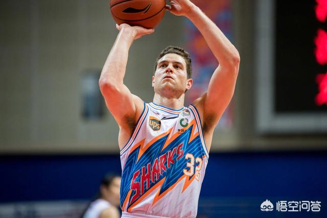 骑士再取十连胜送黄蜂十连败 爵士力克魔术